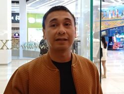 Raditya Dika Bantu Netizen Tagih Utang Lewat Kolom Komentar Akun YouTube-nya