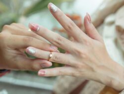 7 Tren Cincin Nikah 2025, Mau Ikuti yang Lagi Ramai atau Pilih Gayamu Sendiri?