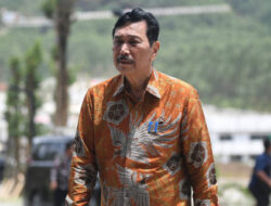 Luhut Bicara Pajak: Bank Dunia Kritik Kepatuhan; Akan Jadi Syarat Urus Paspor