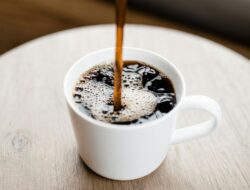 6 Penyakit yang Bisa Diredakan dengan Minum Kopi Hitam Tanpa Gula, Apa Saja?