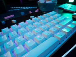 Ini 5 Mechanical Keyboard Baru untuk Para Cowok yang Hobi Main Game PC!