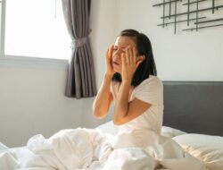 Mengapa Setiap Bangun Tidur Badan Pegal-Pegal? Hati-hati Ini 5 Penyebabnya