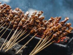 Cara Menyimpan dan Menghangatkan Sate Sisa Pesta BBQ Tahun Baru Untuk Dimakan Lagi