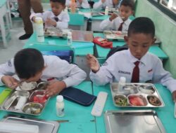 Melihat Makan Bergizi Gratis di Magelang, Ada Siswa Bilang Porsi Terlalu Sedikit