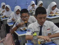 Anggaran Makan Bergizi Gratis Rp 10 Ribu, Pemda dan Orang Tua Diajak Sumbangan