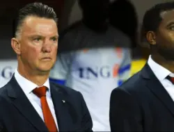 Kluivert dan Van Gaal Dilaporkan Berduet di Timnas Indonesia, Apa Jabatannya?