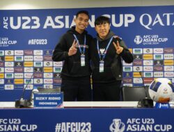 Balas Asumsi Panas, Rizky Ridho Ungkap Kedekatan Shin Tae-yong dengan Pemain di Timnas Indonesia