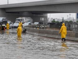 Banjir Bandang di Mekah, Pemerintah Arab Saudi Imbau Masyarakat Jauhi Area Rawan saat Hujan