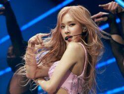 Lagu APT Naik ke Peringkat 5 Billboard Hot 100, Rosé BLACKPINK: Stop!