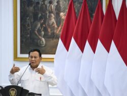 Apa yang Disampaikan Prabowo Sebelum Minta Wartawan Keluar Ruang Sidang Kebinet?