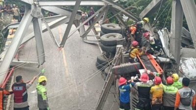 Pemerintah Minta Perusahaan Truk Semen Bangun Ulang Jembatan Busui Kaltim-Kalsel yang Ambruk