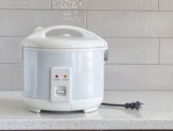 5 Penyebab Rice Cooker Cepat Bau, No. 3 Sering Dilupakan Banyak Orang