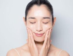 6 Cara Membuat Kulit Cerah dan Glowing,Cukup Terapkan Tips Sederhana Berikut