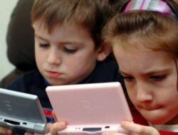 7 Tips Mengurangi Screen Time,Bantu Mencegah Kecanduan Ponsel