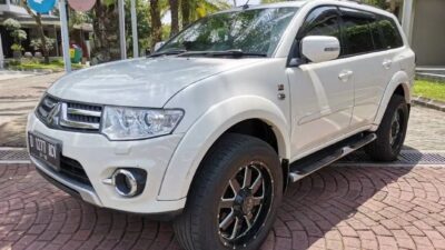 Beli Mobil Mitsubishi Pajero Sport 2014 Bekas? Harganya Cuma Segini