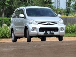 Makin Murah, Harga Daihatsu Xenia 2014 Bekas Cuma Sisa Segini Loh