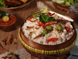 Cara Masak Nasi Liwet di Rumah, Cuma Butuh 4 Bahan