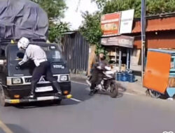 Kronologi Lengkap Detik-detik Petugas Dishub Depok Bergelantungan di Depan Mobil Pikap