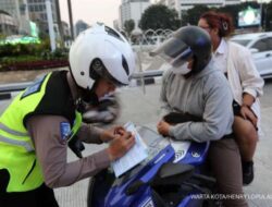 Polri Terapkan Sistem Baru, Ini Poin Tiap Pelanggaran & Hukuman Tilang Poin