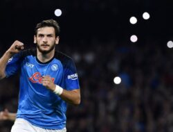 Kvicha Kvaratskhelia ke PSG, Napoli Nanggok Rp1 Triliun untuk Ciptakan Efek Domino di Eropa