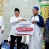 Paket Santunan Ramadan Diserahkan oleh Pemerintah Provinsi Riau di Masjid Al Hijrah Pekanbaru