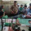 Siswa MDT ULA Syahabuddin Siak Terlibat dalam Praktik Pengurusan Jenazah sebagai Bagian dari Bimbingan Fardhu Kifayah dan Pengingat Akan Kematian