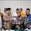 Bupati Kasmarni Bersama Gubernur Riau dan Kepala Daerah Se-Riau Audiensi ke Bappenas RI