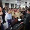 Satpol PP Pekanbaru Menyegel Kantor Sanel Tour Setelah Diperiksa oleh Wamenaker dan Gubri