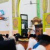 Bupati Kasmarni Mendorong Warga untuk Meningkatkan Solidaritas dan Kekompakan