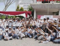 Pelajar di Pekanbaru Dapat Membuat SIM Gratis dengan Menanam 10 Bibit Pohon