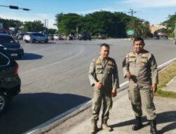 Satpol PP Pekanbaru Mengkaji Penggunaan e-Tilang untuk Memantau Pengendara yang Membantu Gepeng