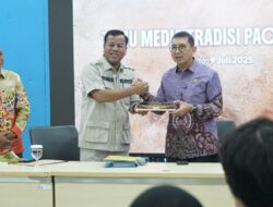 Fadli Zon Mendukung Pacu Jalur sebagai Tradisi Gotong Royong Riau yang Terkenal di Dunia