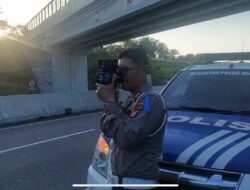 Ditlantas Polda Riau Mengirim Tim Speed Gun ke Tol Permai untuk Sukseskan Operasi Patuh Lancang Kuning 2025
