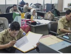 Pemerintah Akan Menerapkan WFH bagi ASN dan Swasta karena Masalah BBM