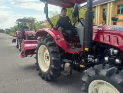 Bupati Rohil Bersyukur atas Dukungan Presiden dan Mentan dalam Penyediaan 48 Mesin Tanam Padi