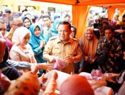 Warga Antusias Padati Pasar Murah PKK, Harga Bahan Pokok Lebih Terjangkau