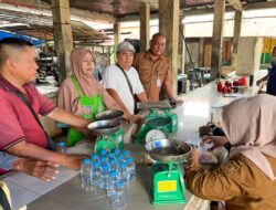 Disperindag Pekanbaru Menggelar Tera Ulang Timbangan di Pasar Limapuluh