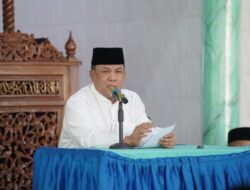 Plt Gubri Menyampaikan Keprihatinan Terhadap Kebakaran Puluhan Rumah di Inhil