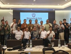 July Wardhana Terpilih Secara Aklamasi sebagai Ketua Umum Perbasi Pekanbaru untuk Masa Bakti 2026