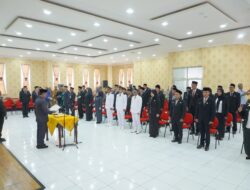 Sekda Rohil Melantik Puluhan Pejabat dengan Fokus pada Peran sebagai Penggerak Utama Birokrasi