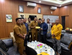 DPRD Kampar Mendorong DLH untuk Menguji Sampel Air Sungai Tapung terkait Kematian Puluhan Ton Ikan