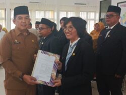 Sekda Zulfahmi Menekankan Pentingnya Inovasi dan Integritas bagi Kepala UPT Puskesmas yang Dilantik