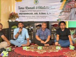 Warga Kotabaru Mengeluhkan Kondisi Infrastruktur Jalan dan Bangunan Pasar kepada Muammar