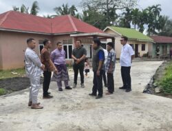PT PLN Nusantara Power Collaborates with Local Community to Cement Environmental Roads in Tenayan