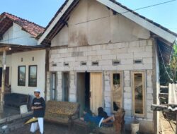 Satgas TMMD Ke-128 Memastikan Renovasi Rumah Milik Khosinah Selesai Tepat Waktu