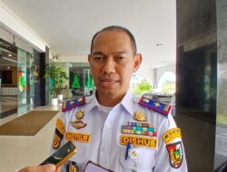 Dishub Pekanbaru Melarang Parkir Kendaraan di Depan STC