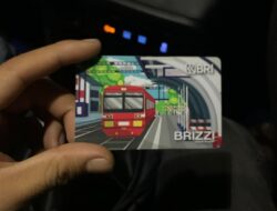 Sopir Travel Menggunakan Kartu BRIZZI untuk Melintasi Tol Trans Sumatra Setiap Hari dari Padang ke Pekanbaru