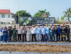 Wakil Wali Kota Dumai Menanam Jagung untuk Meningkatkan Ketahanan Pangan dan Mendukung Gerakan Green Policing