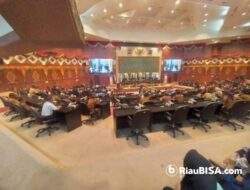 Rapat Paripurna DPRD Riau Tetap Berjalan Lancar Meskipun Tidak Memenuhi Kuorum