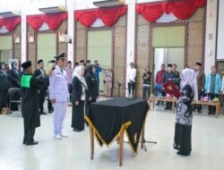 Wakil Bupati Kampar Melantik 17 Pejabat dan 16 Kepala Sekolah, Fokus pada Peningkatan Pelayanan dan Integritas